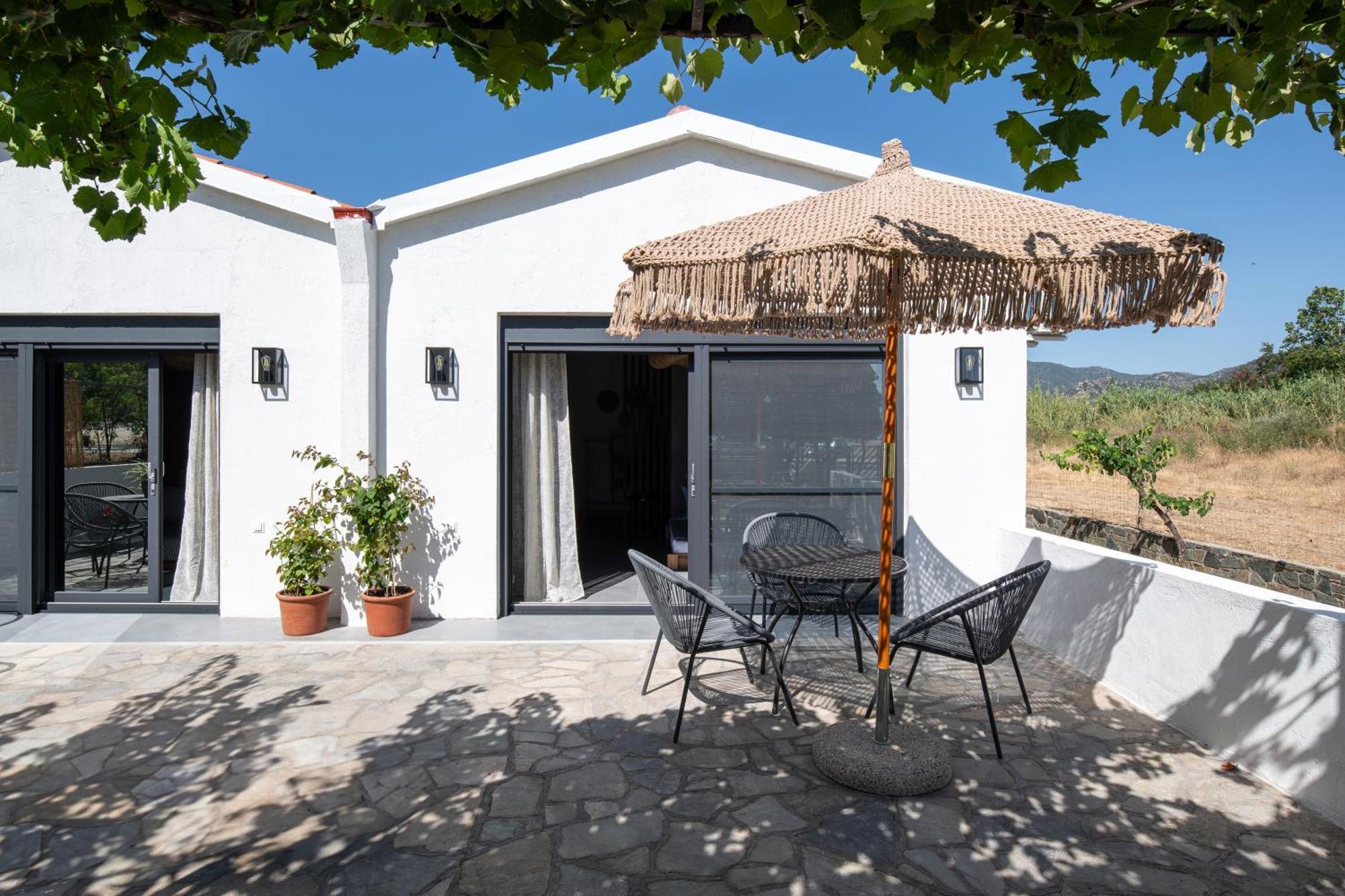 Akasti Slow Living Paralia Sikias 外观 照片
