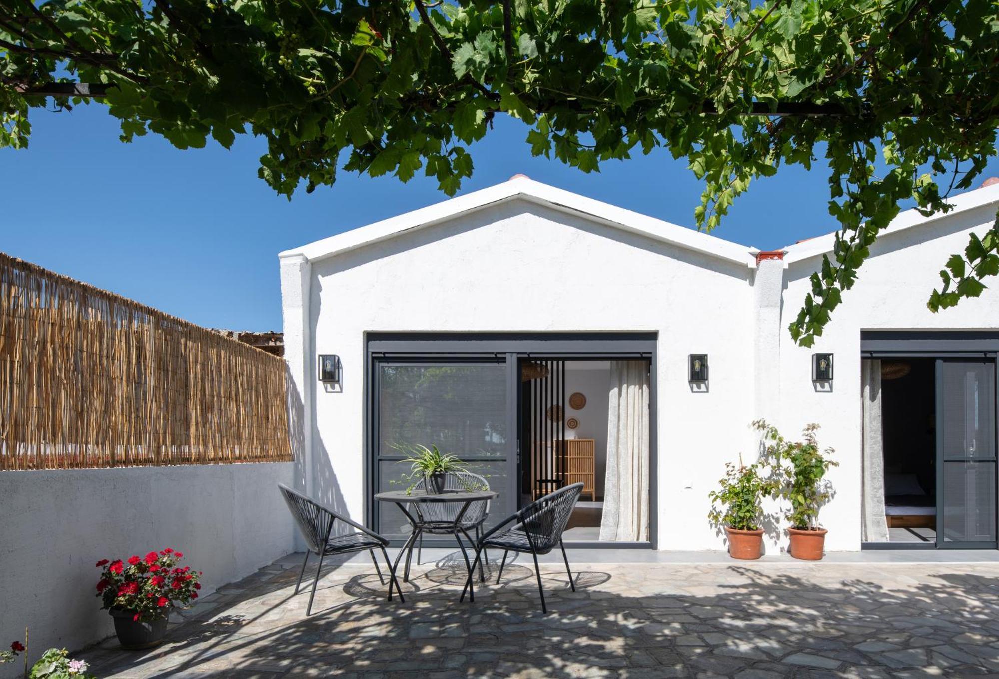 Akasti Slow Living Paralia Sikias 外观 照片